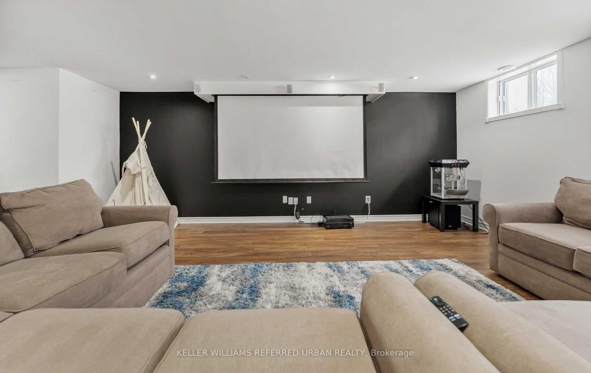 Photo 13 of 886 Sixth Street, Collingwood — HOMEH