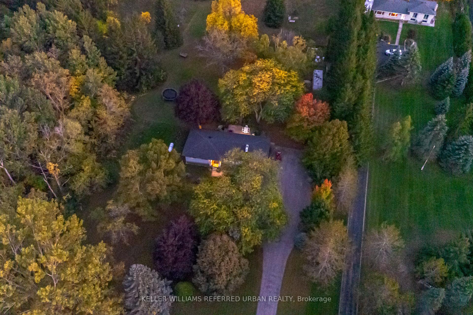 Photo 30 of 886 Sixth Street, Collingwood — HOMEH