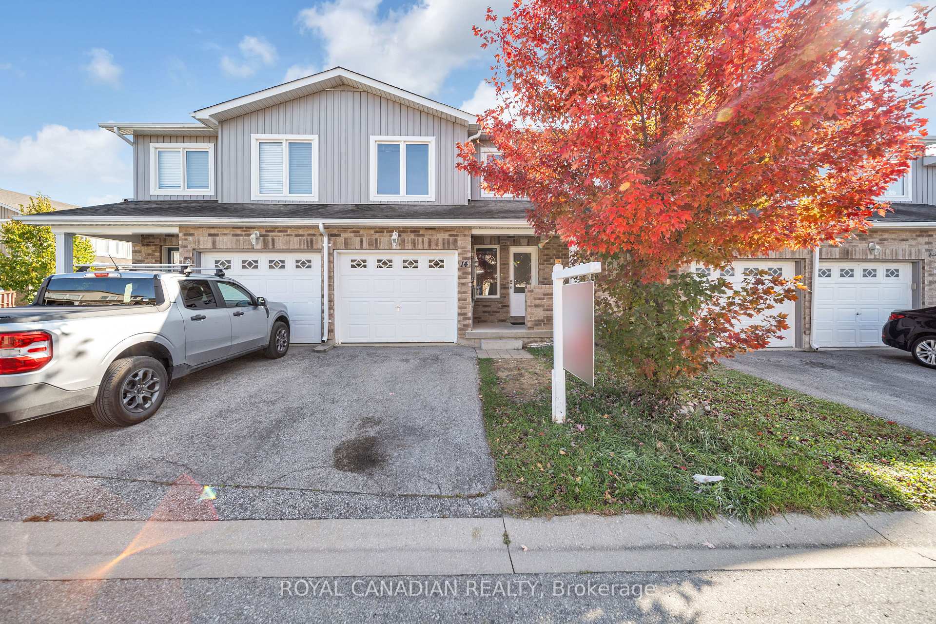 Photo 3 of Unit 14, 75 Prince William Way E, Barrie, Innis-Shore — HOMEH