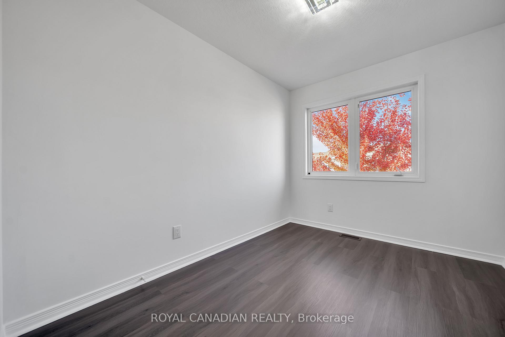 Photo 25 of Unit 14, 75 Prince William Way E, Barrie, Innis-Shore — HOMEH
