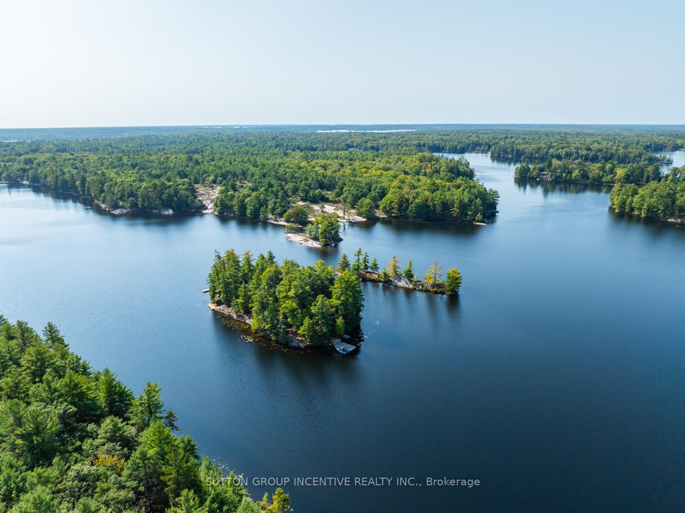 Photo 3 of 431 Healey Lake, The Archipelago, Archipelago South — HOMEH