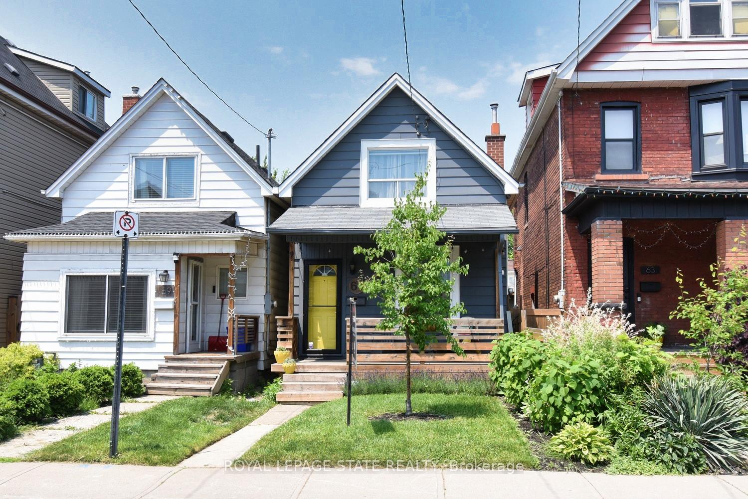 Front of 61 Chestnut Avenue