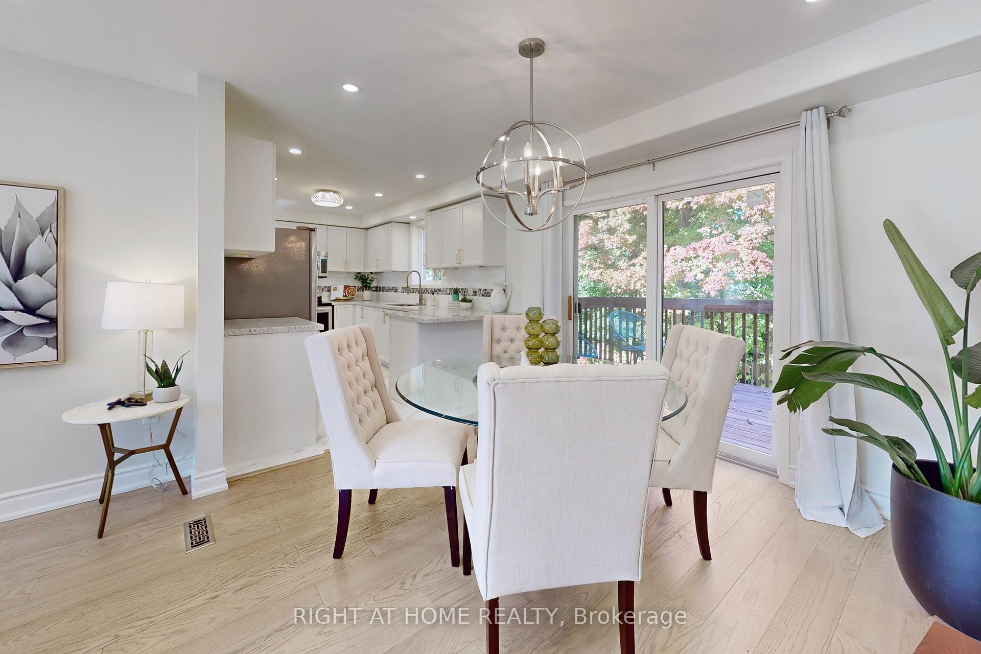 Photo 8 of 28 Holly Meadow Road, Barrie, Holly — HOMEH