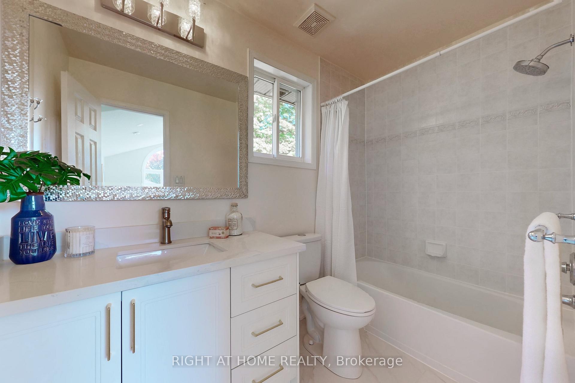 Photo 24 of 28 Holly Meadow Road, Barrie, Holly — HOMEH