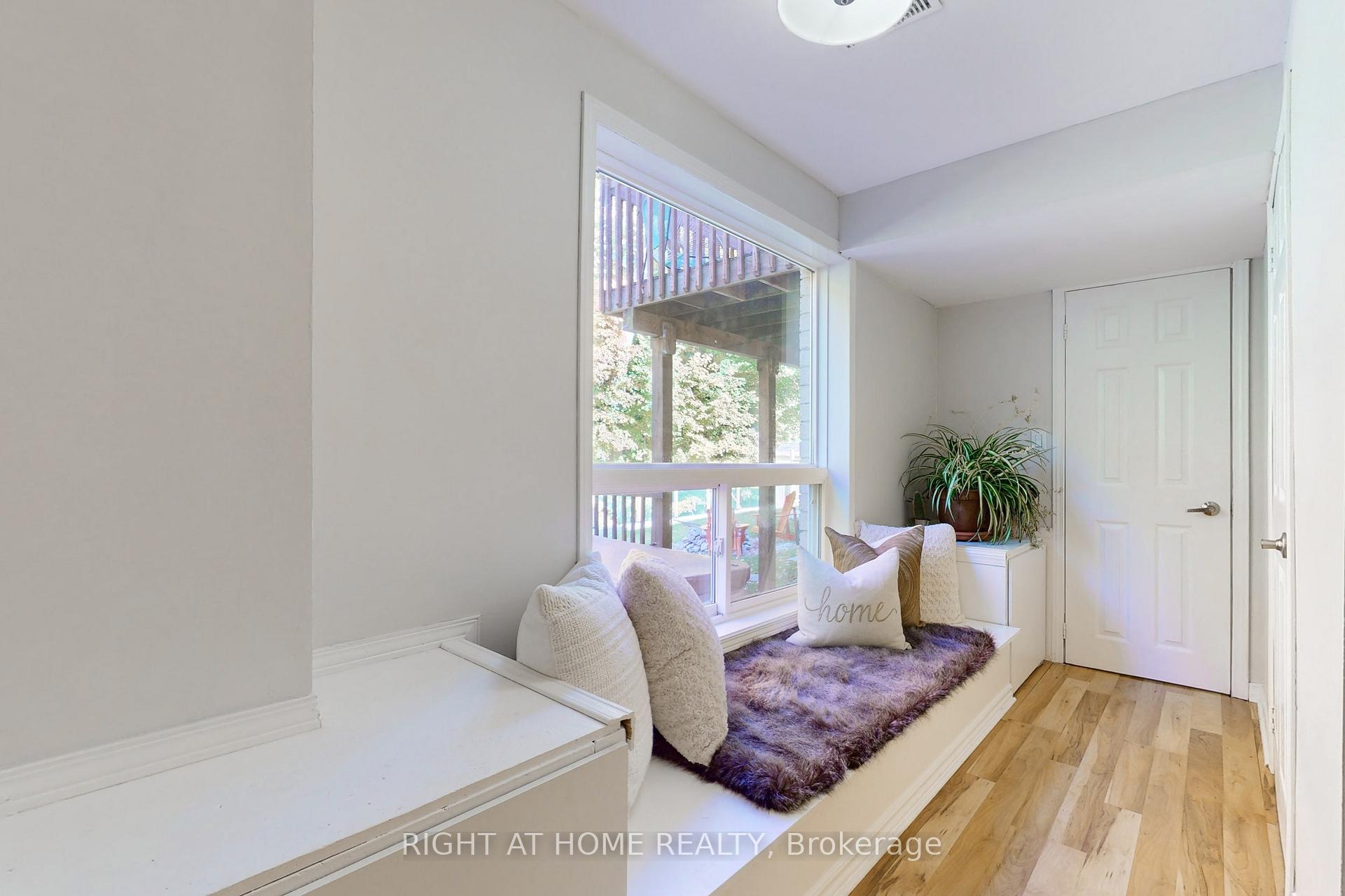 Photo 29 of 28 Holly Meadow Road, Barrie, Holly — HOMEH