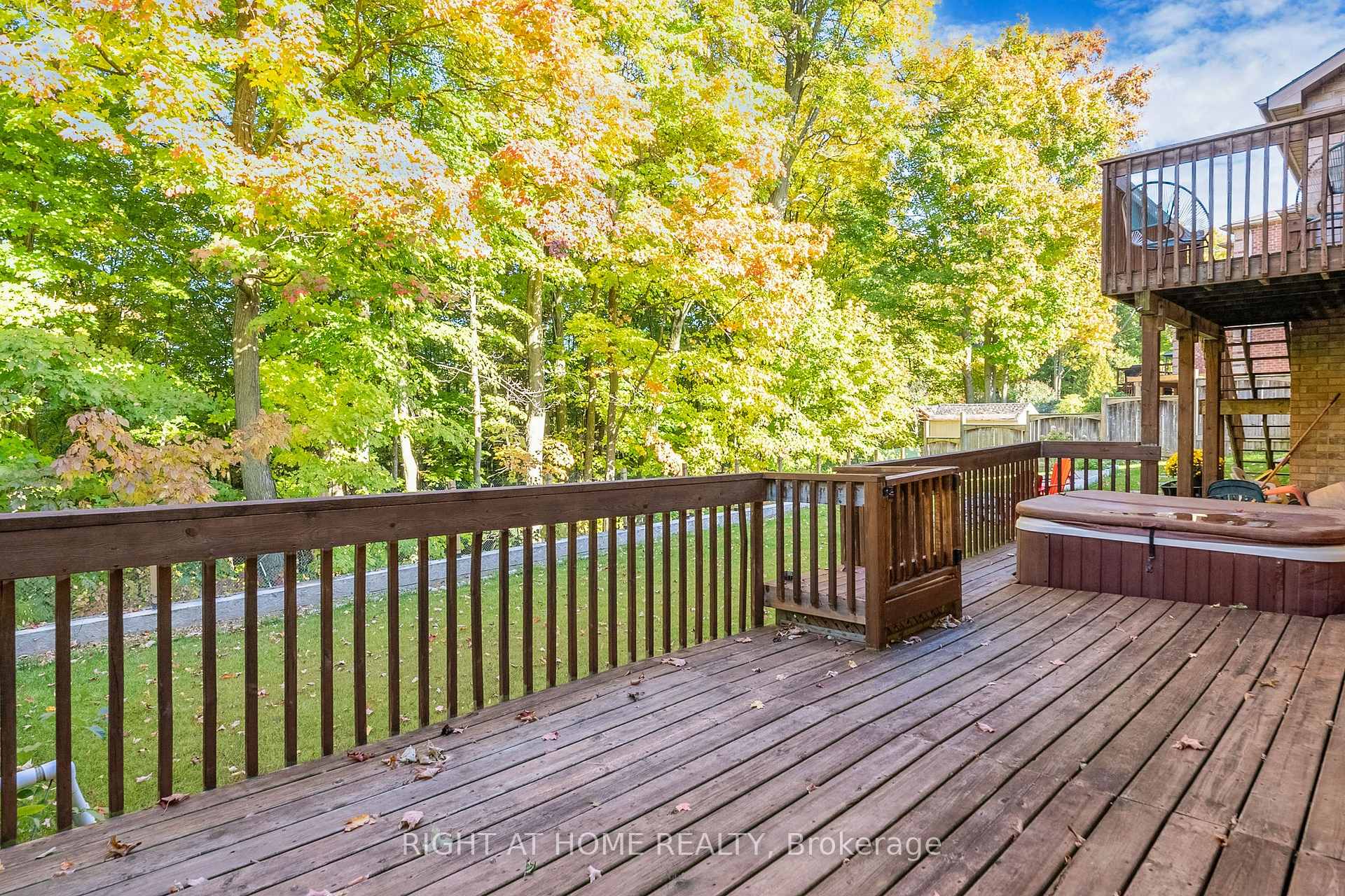 Photo 30 of 28 Holly Meadow Road, Barrie, Holly — HOMEH