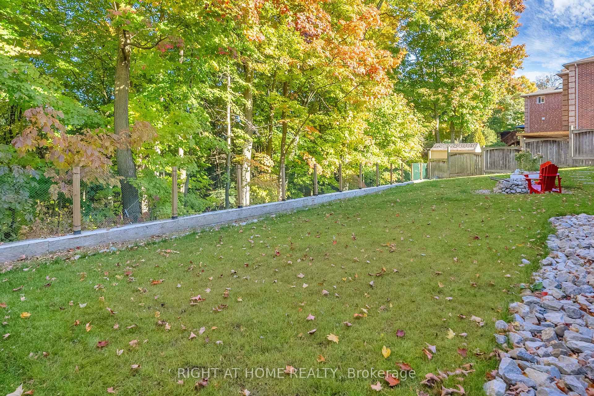 Photo 33 of 28 Holly Meadow Road, Barrie, Holly — HOMEH