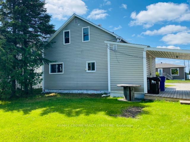 Photo 5 of 530 Tremblay Street, Hearst — HOMEH