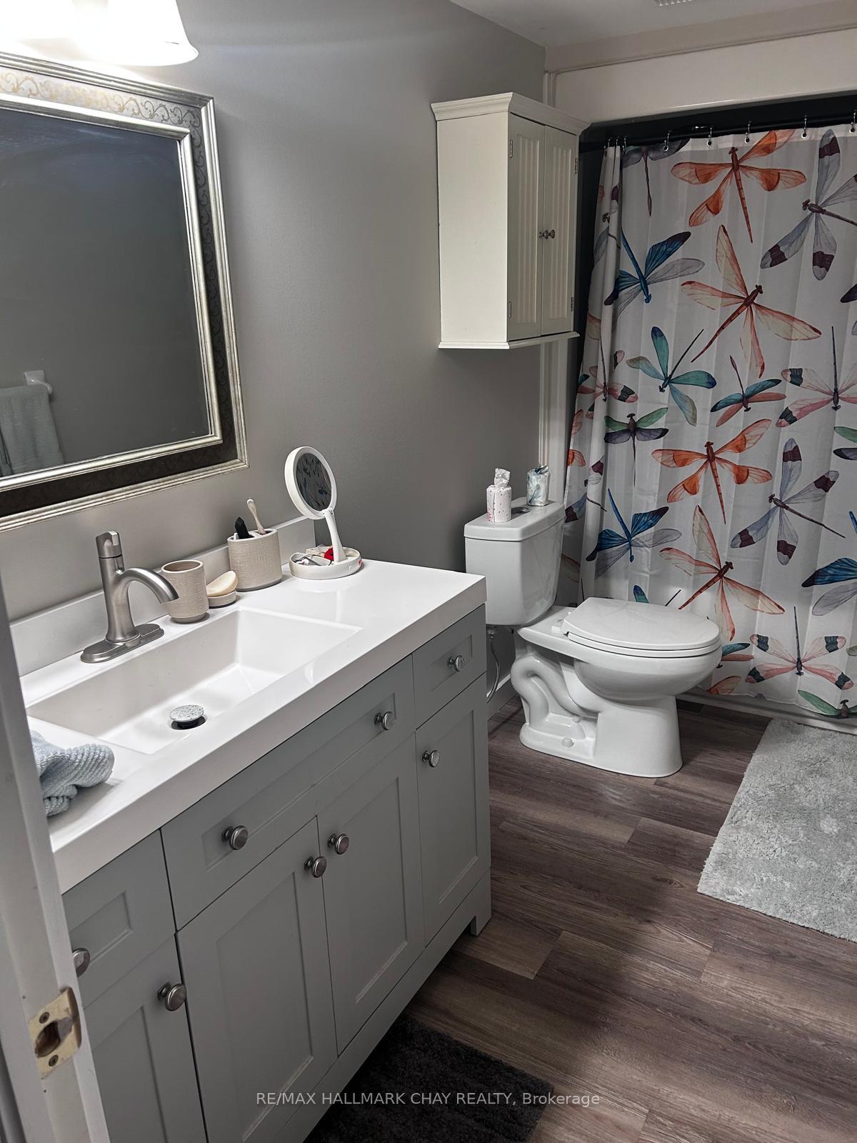 Photo 22 of 195 Pringle Drive, Barrie, Edgehill Drive — HOMEH