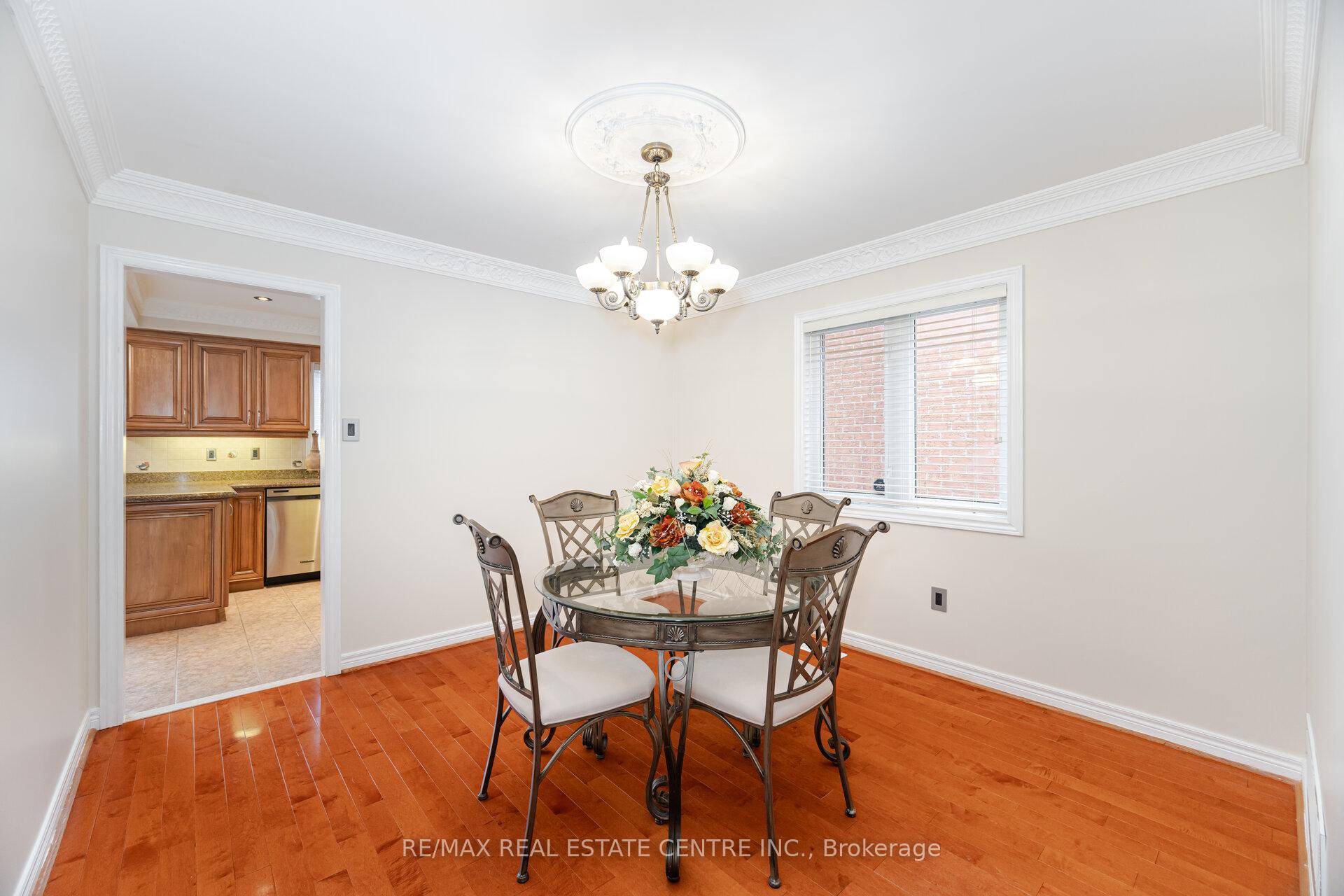Photo 18 of 21 Falstaff Drive, Brampton, Fletcher's Creek South — HOMEH