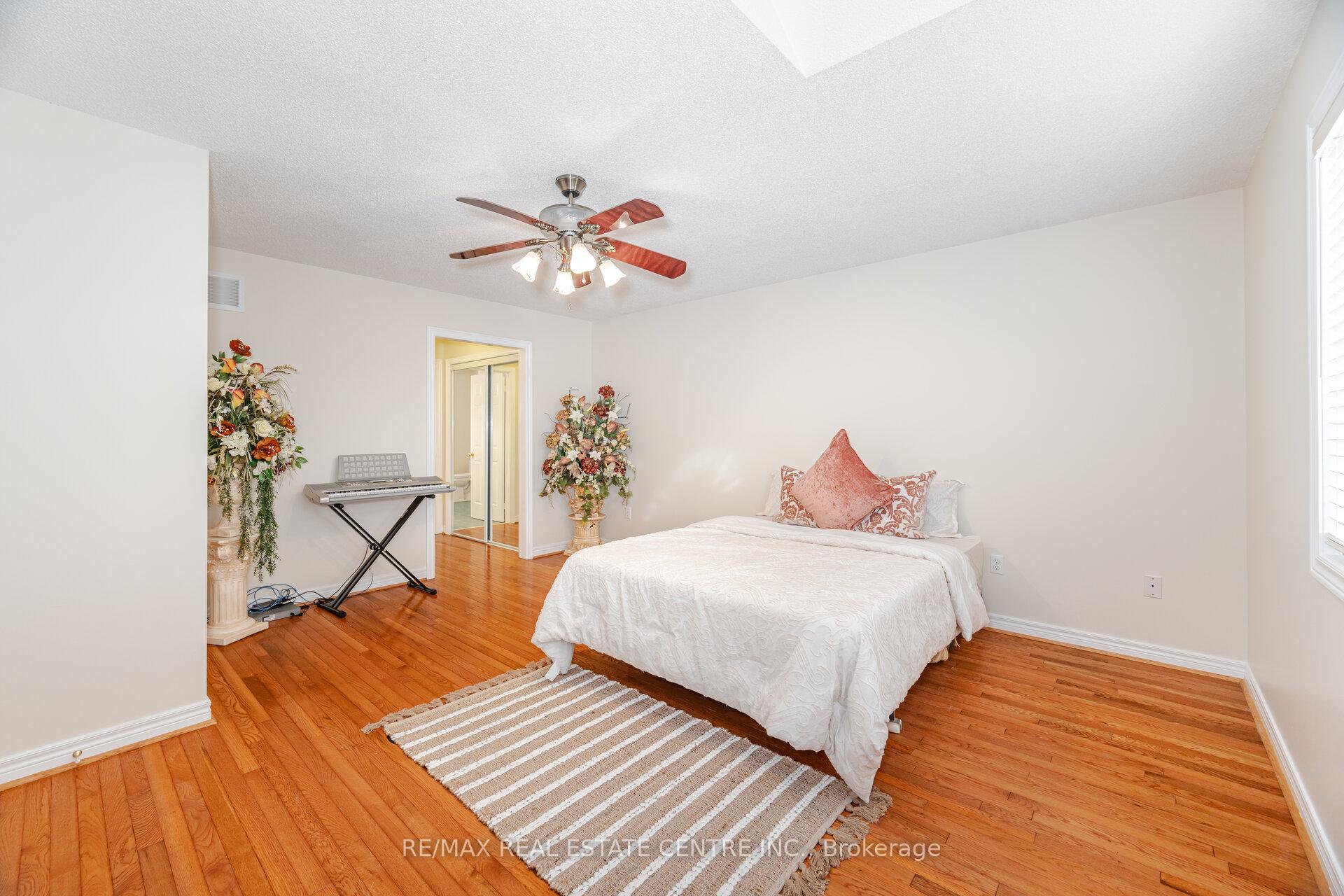 Photo 25 of 21 Falstaff Drive, Brampton, Fletcher's Creek South — HOMEH