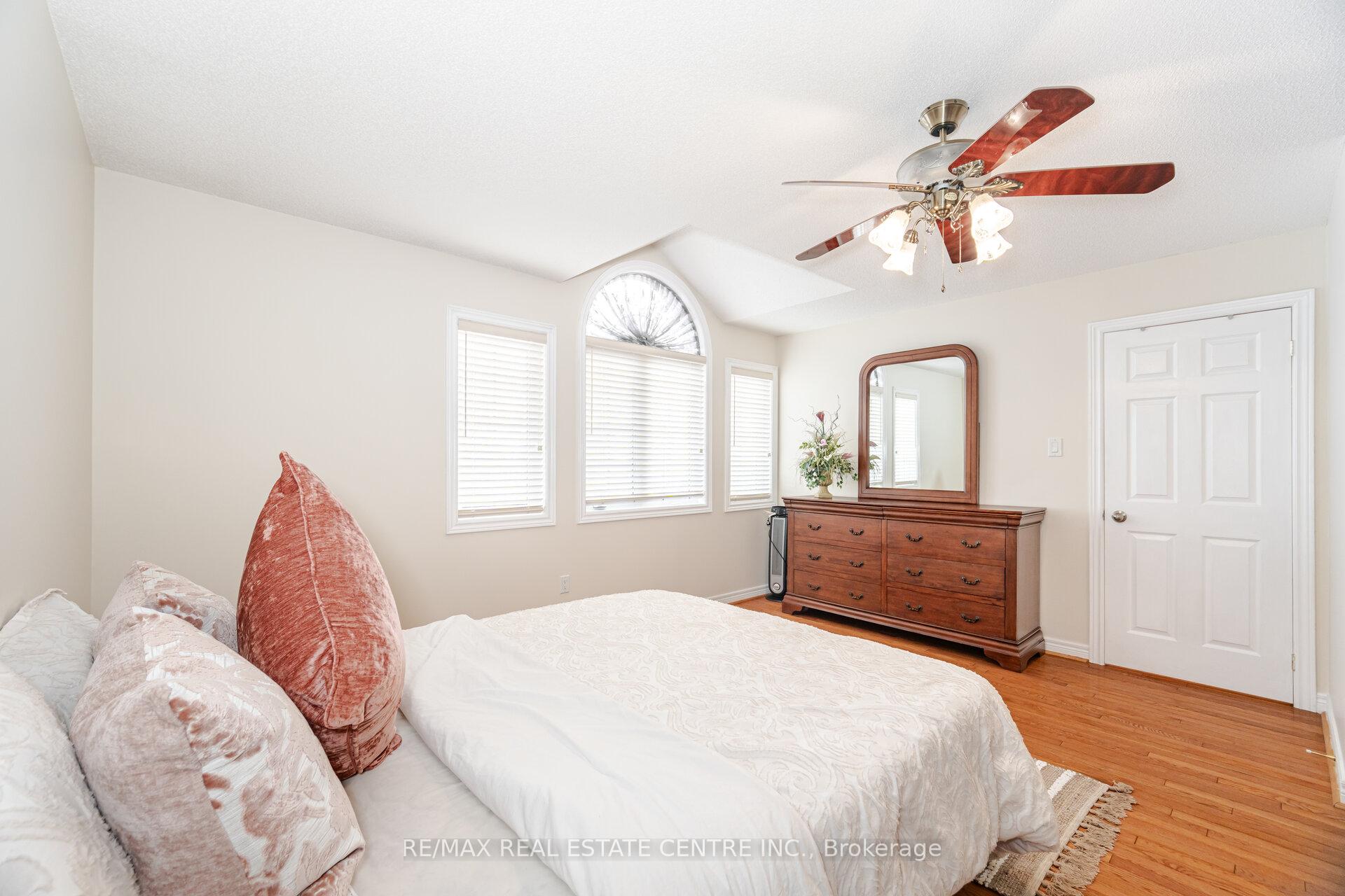 Photo 26 of 21 Falstaff Drive, Brampton, Fletcher's Creek South — HOMEH