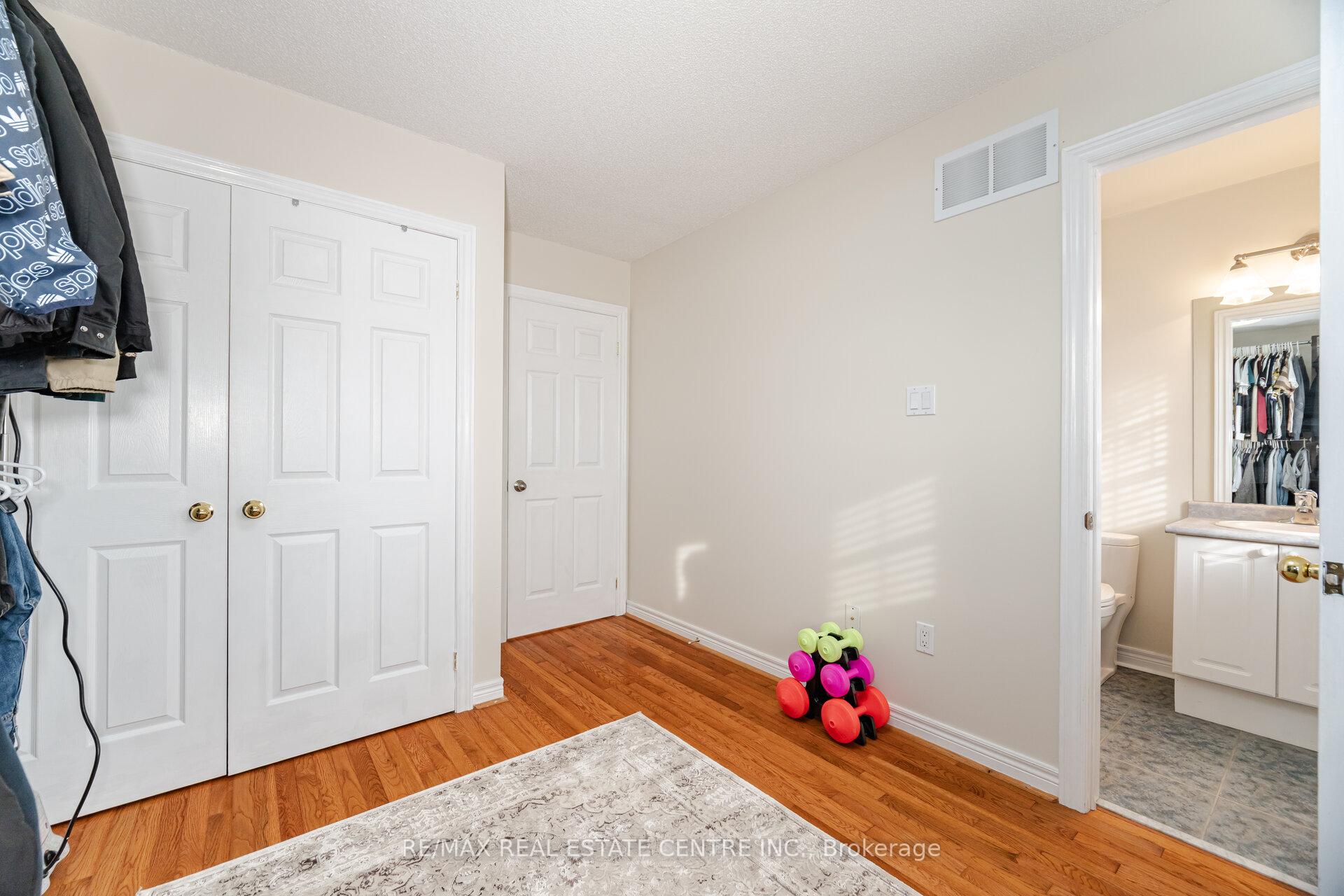 Photo 30 of 21 Falstaff Drive, Brampton, Fletcher's Creek South — HOMEH