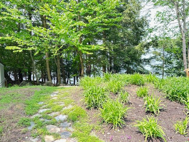 Photo 11 of 4 Turtle Lane, McKellar — HOMEH