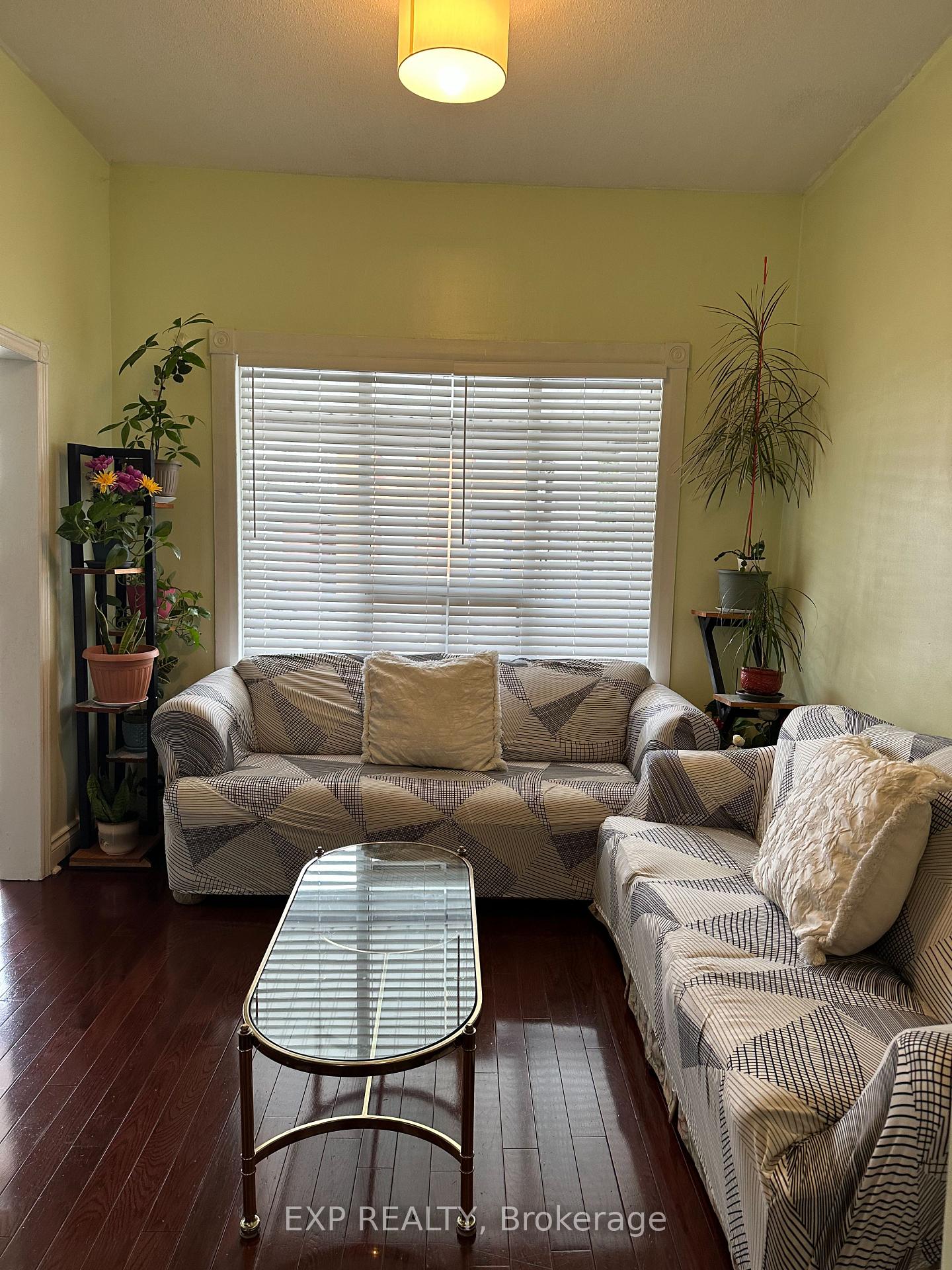 Photo 6 of 21 Oak Avenue, Hamilton, Landsdale — HOMEH