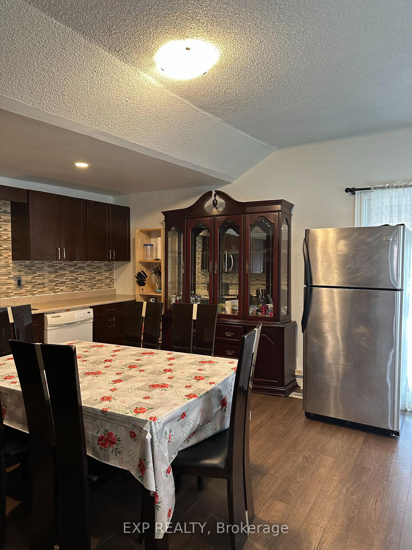 Photo 7 of 21 Oak Avenue, Hamilton, Landsdale — HOMEH