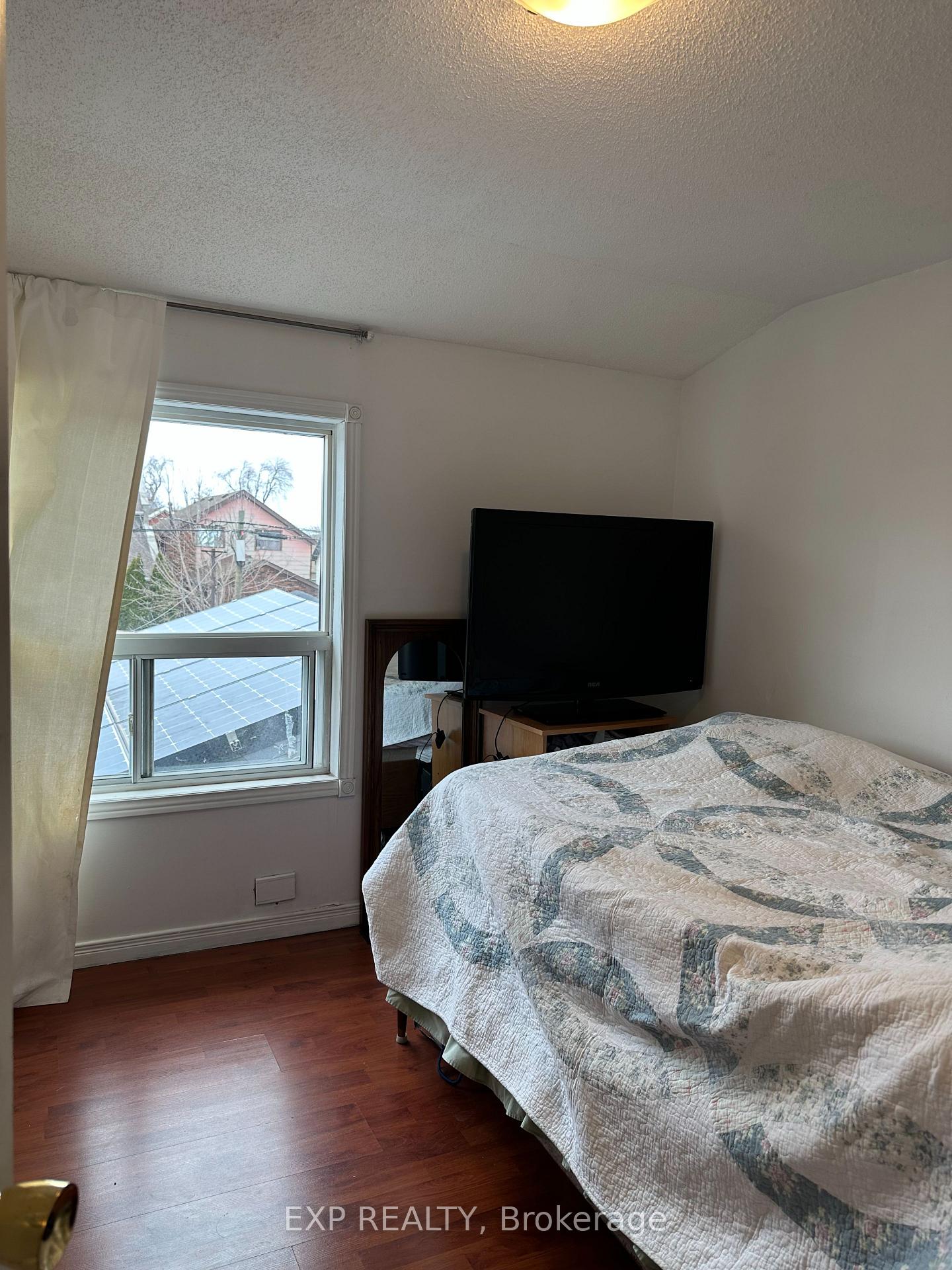 Photo 15 of 21 Oak Avenue, Hamilton, Landsdale — HOMEH