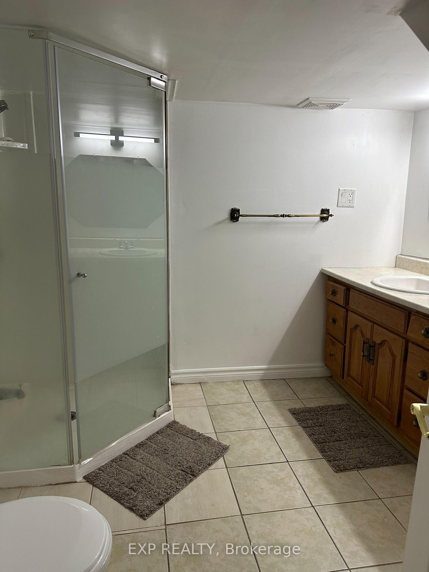 Photo 17 of 21 Oak Avenue, Hamilton, Landsdale — HOMEH