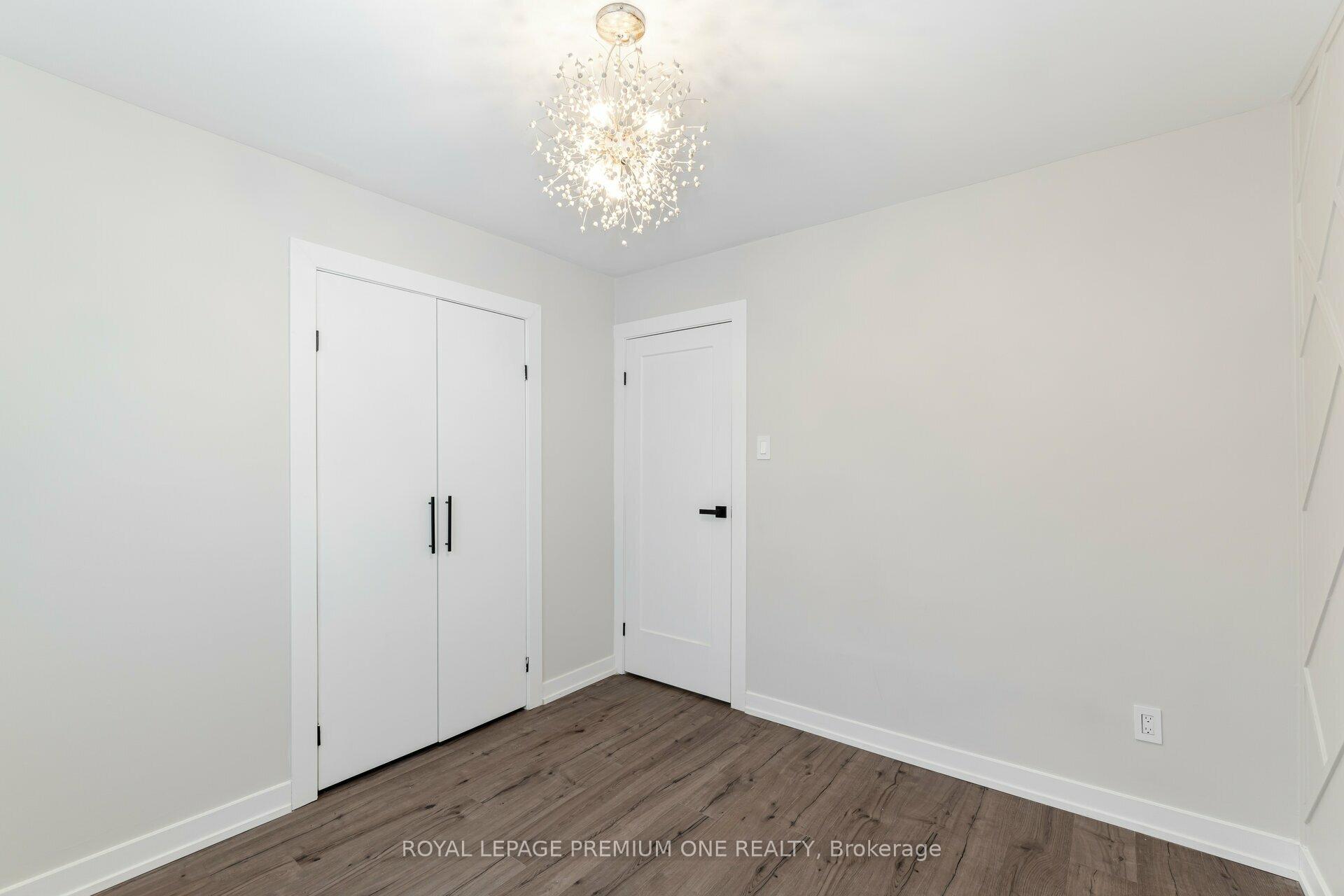 Photo 24 of 453 Leacock Drive, Barrie, Letitia Heights — HOMEH