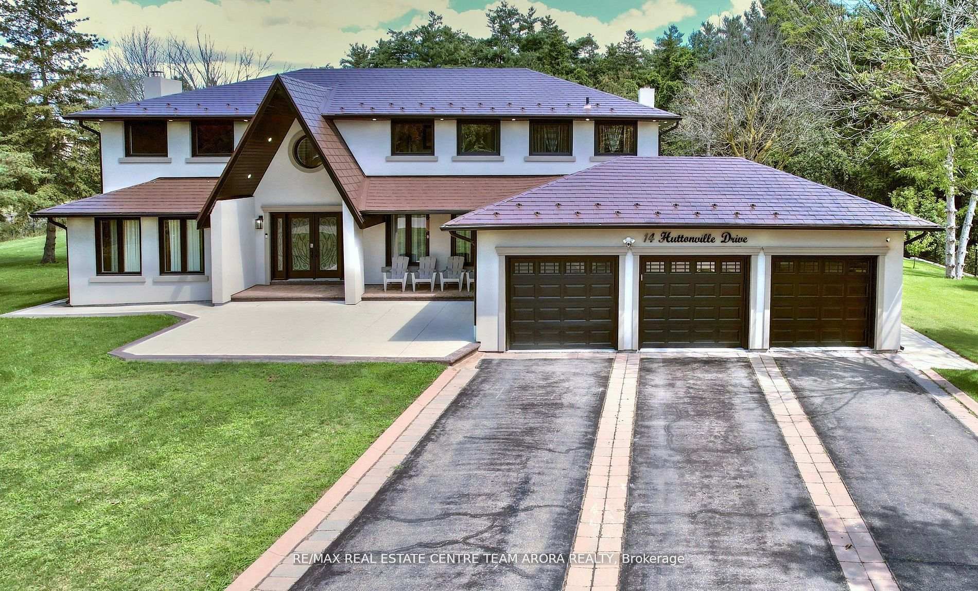 Front of 14 Huttonville Drive