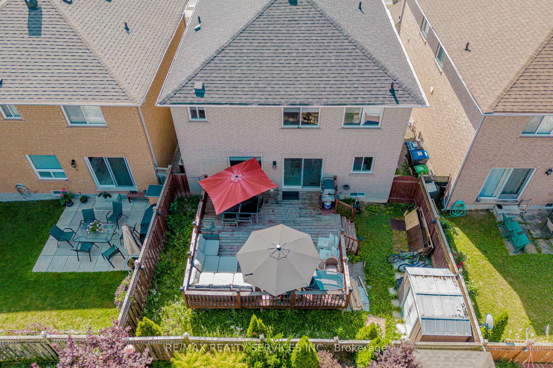 Photo 43 of 16 Mccrimmon Drive, Brampton, Fletcher's Meadow — HOMEH