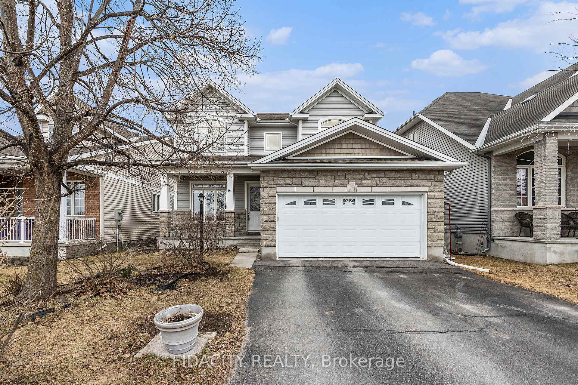 Front of 94 Hartsmere Drive