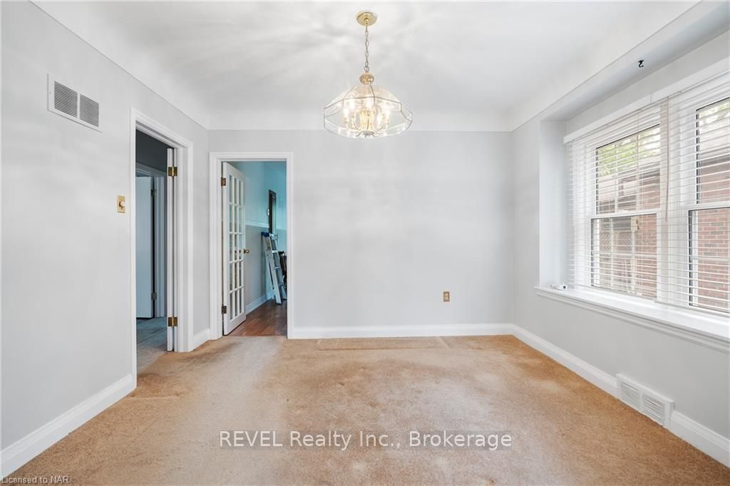 Photo 15 of 149 South Drive, St. Catharines, Old Glenridge — HOMEH