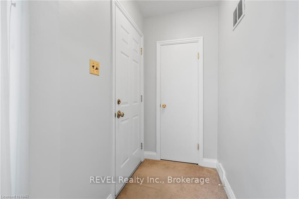 Photo 17 of 149 South Drive, St. Catharines, Old Glenridge — HOMEH
