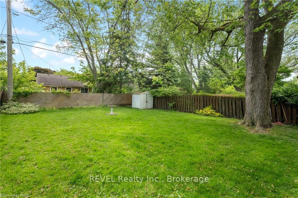 Photo 27 of 149 South Drive, St. Catharines, Old Glenridge — HOMEH