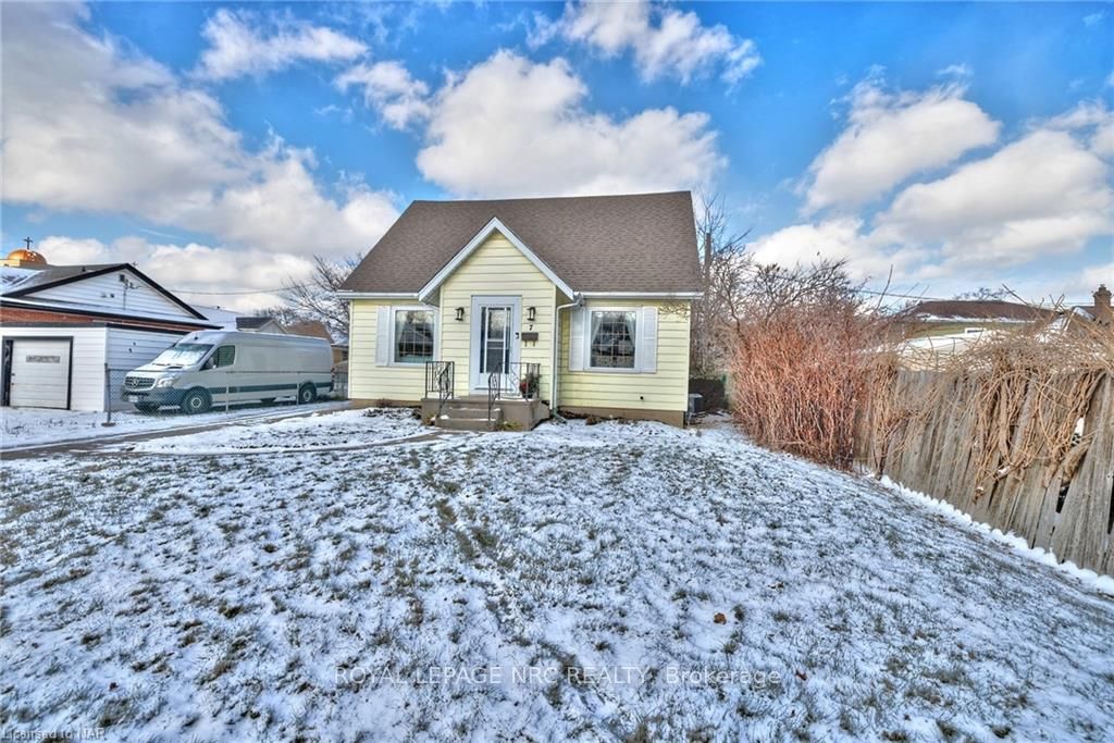 Photo 5 of 7 Cliff Road, St. Catharines, Old Glenridge — HOMEH