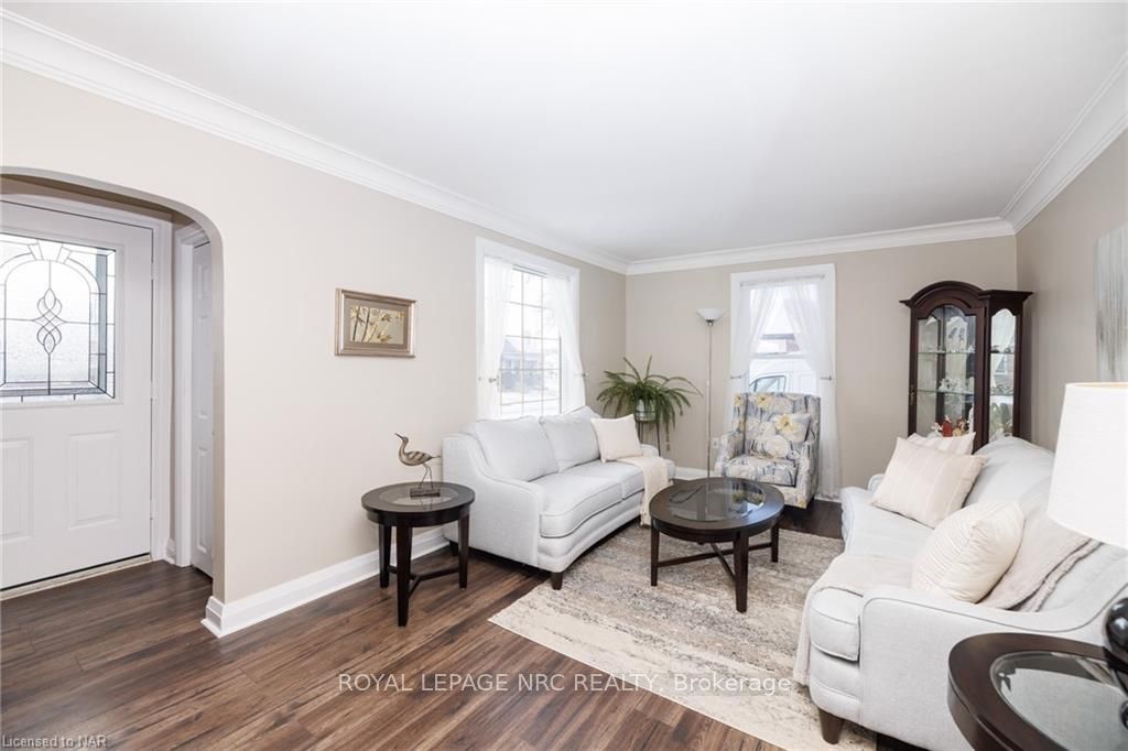 Photo 9 of 7 Cliff Road, St. Catharines, Old Glenridge — HOMEH