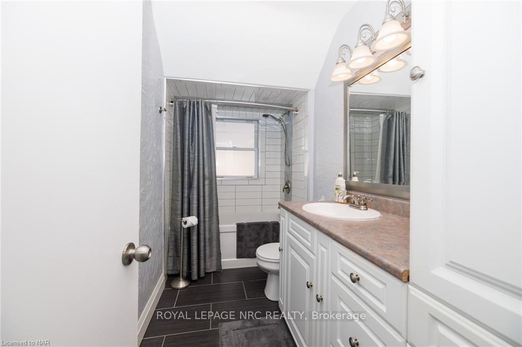 Photo 18 of 7 Cliff Road, St. Catharines, Old Glenridge — HOMEH