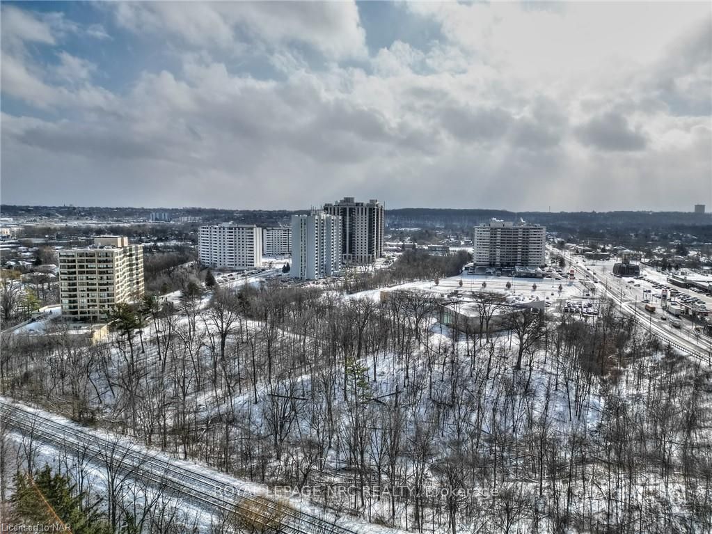 Photo 44 of 7 Cliff Road, St. Catharines, Old Glenridge — HOMEH