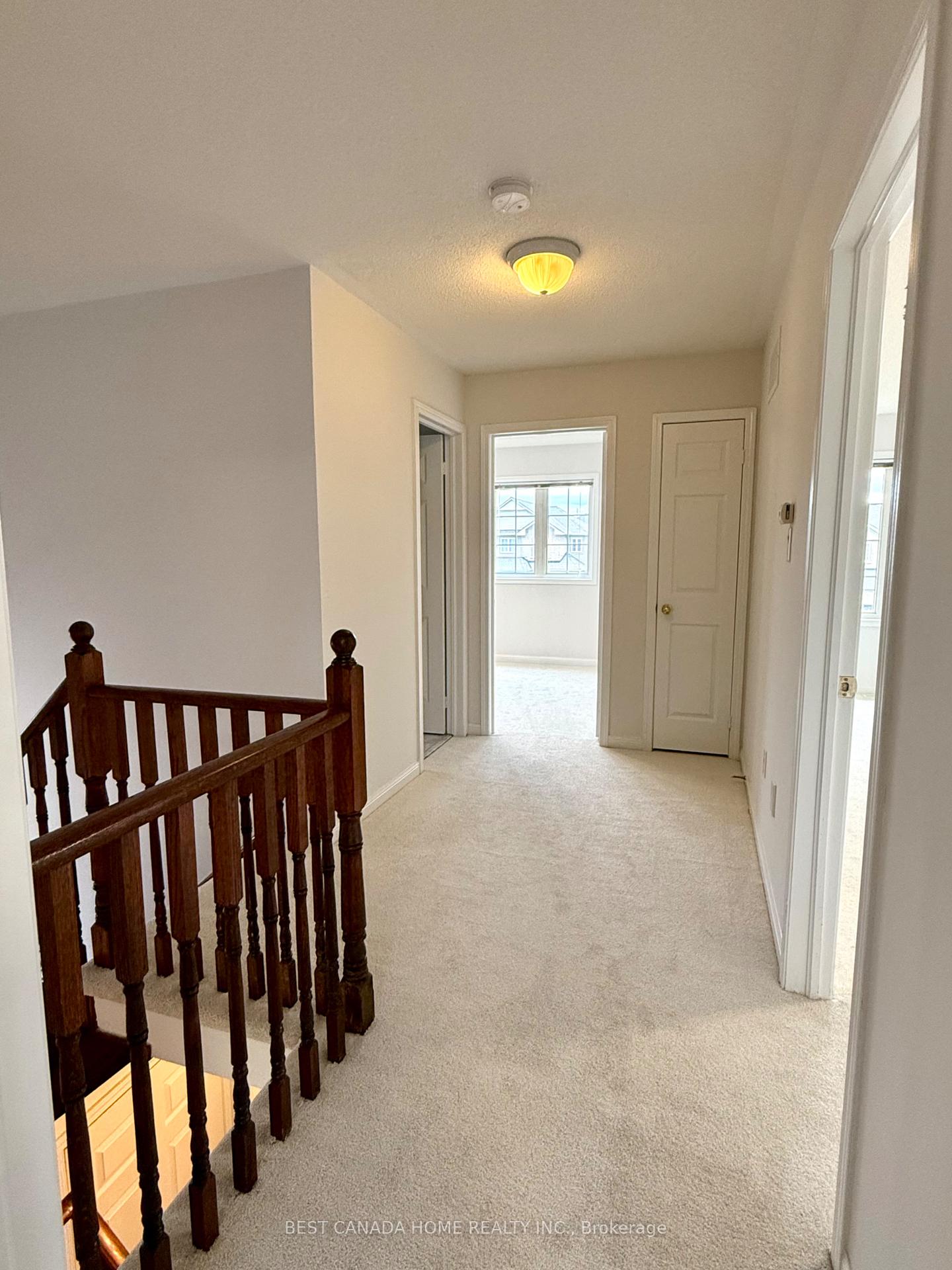 Photo 15 of 74 Monarchy Street S, Barrie, Innis-Shore — HOMEH