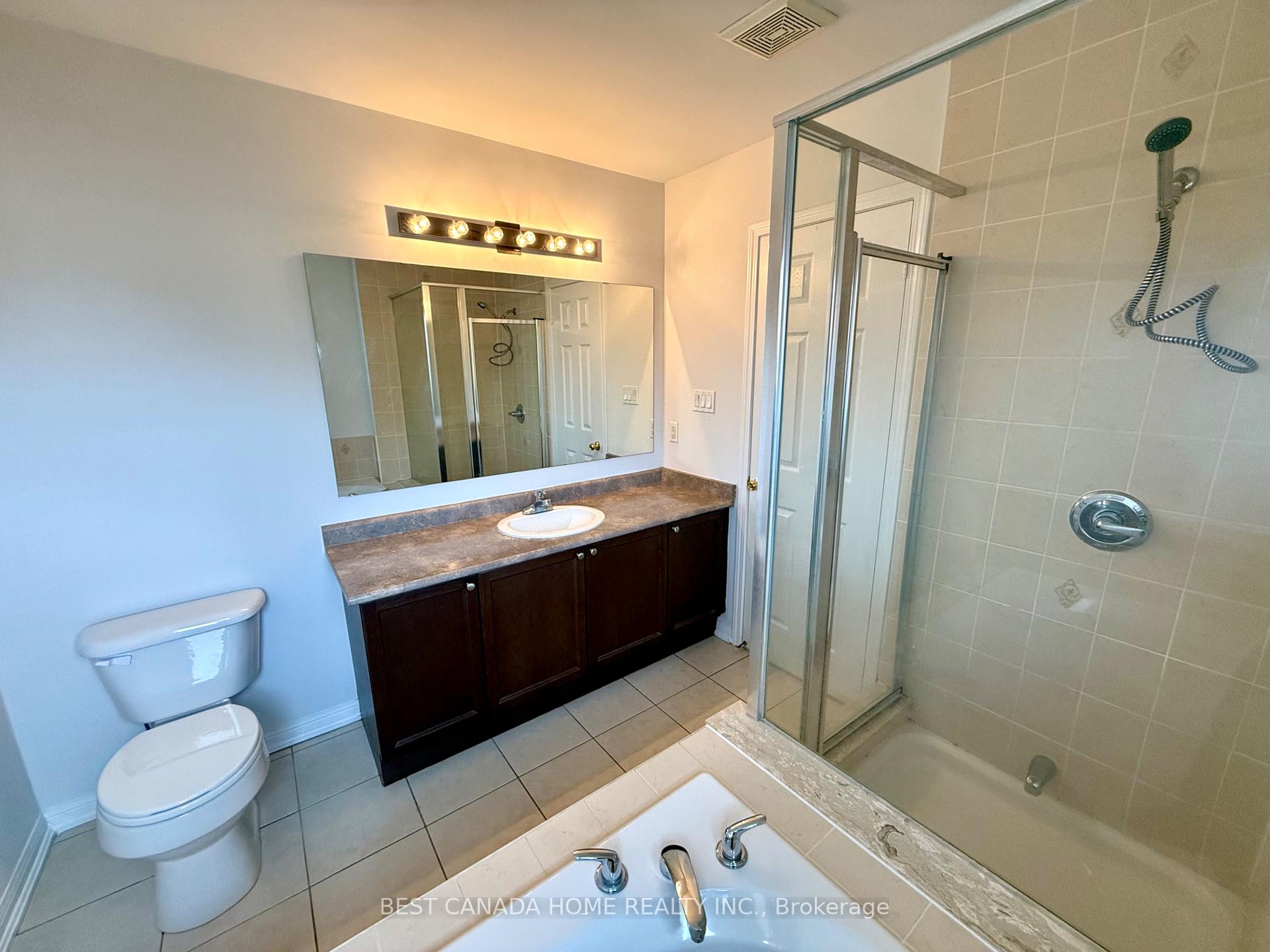 Photo 20 of 74 Monarchy Street S, Barrie, Innis-Shore — HOMEH