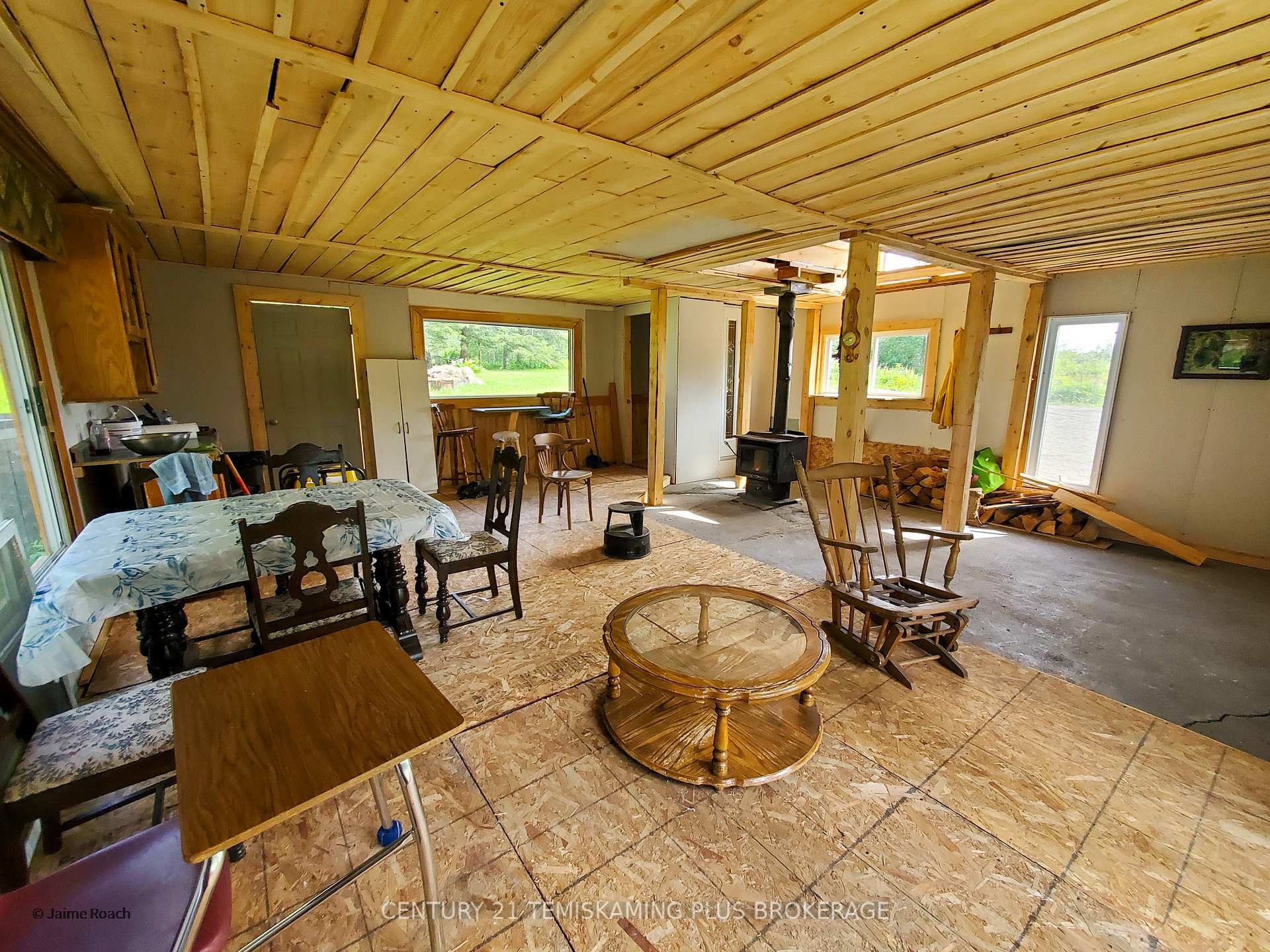 Photo 9 of 245407 569 Highway, Englehart, Central Timiskaming — HOMEH