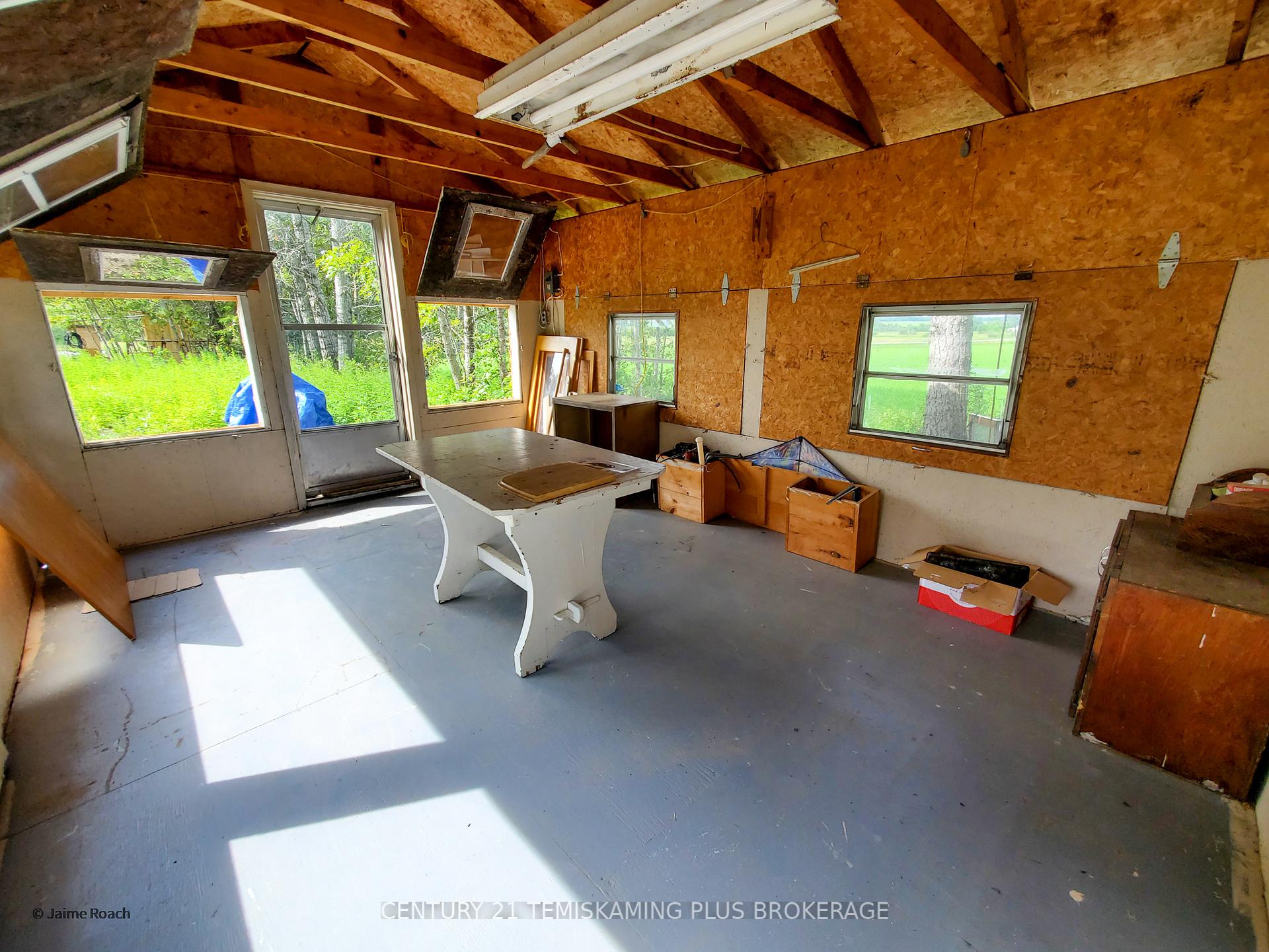 Photo 15 of 245407 569 Highway, Englehart, Central Timiskaming — HOMEH