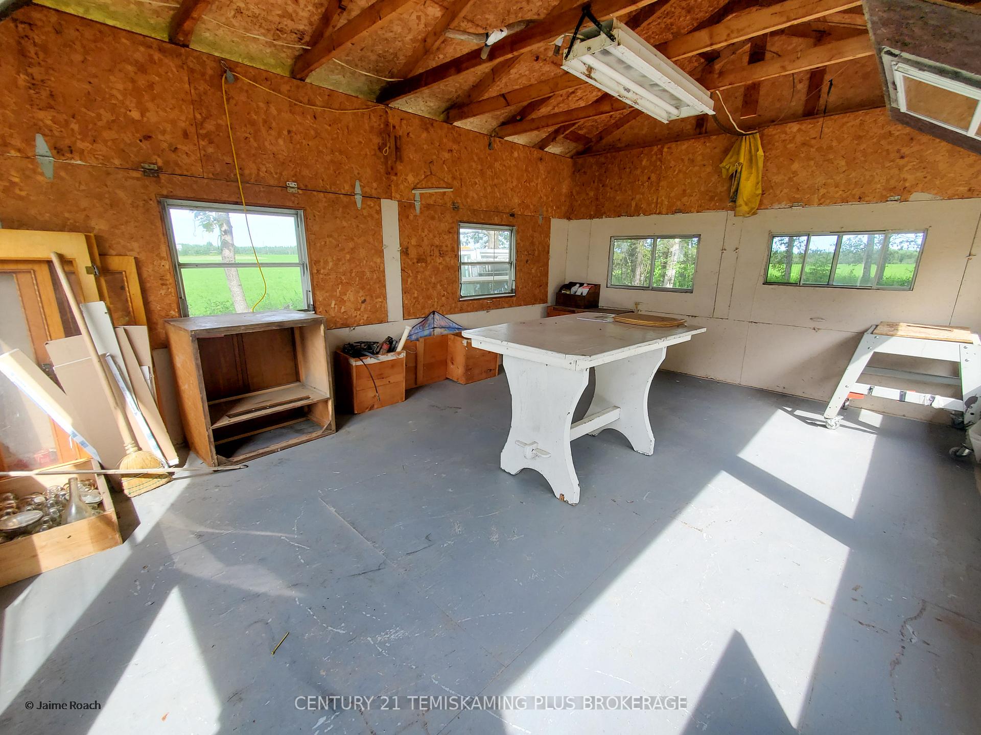 Photo 16 of 245407 569 Highway, Englehart, Central Timiskaming — HOMEH