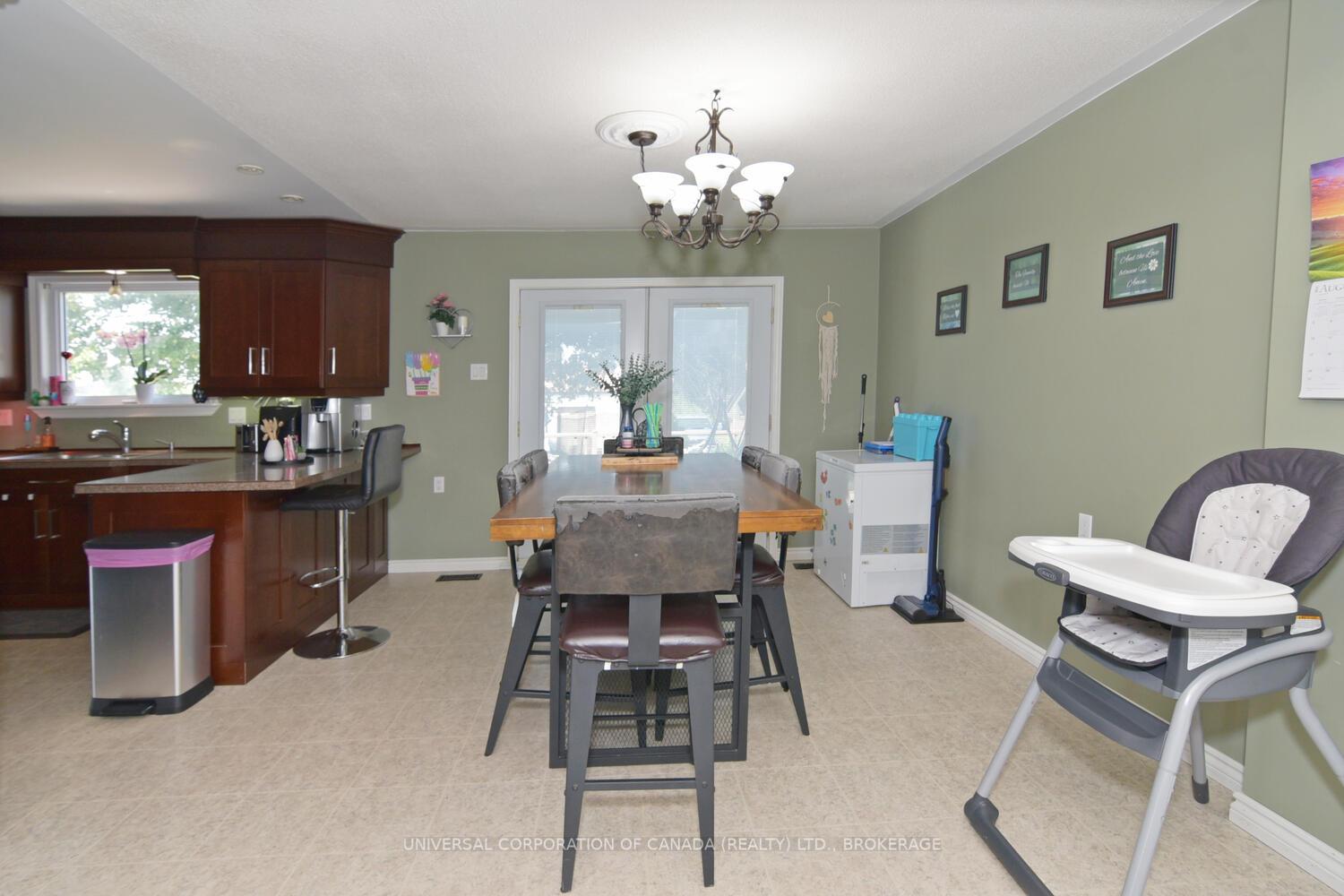 Photo 13 of 8467 Imperial Road S, Malahide, Rural Malahide — HOMEH