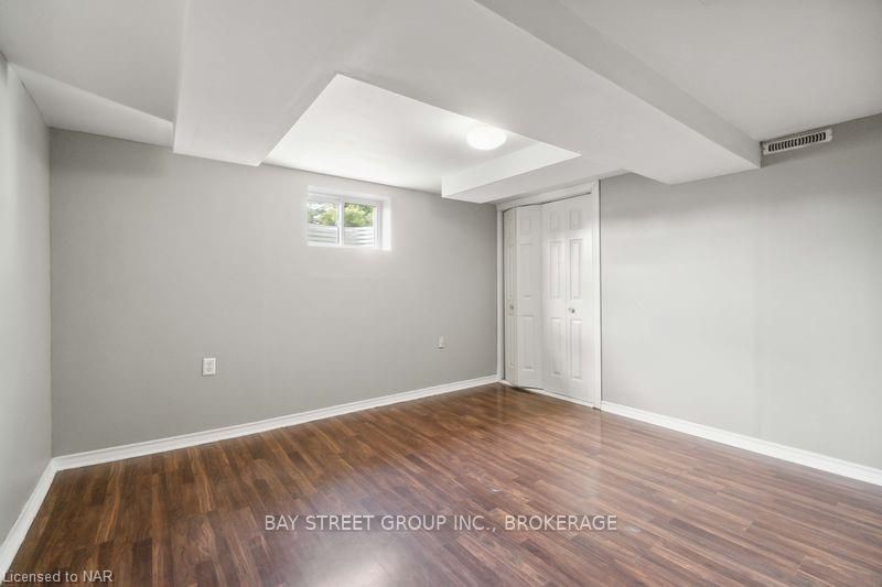 Photo 4 of 85 Jacobson Avenue, St. Catharines, Glendale/Glenridge — HOMEH