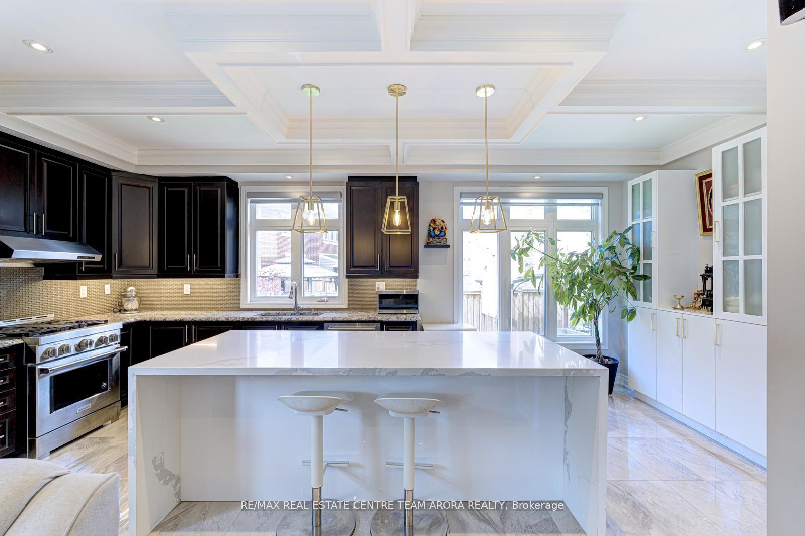 Photo 23 of 43 Elysian Fields Circle, Brampton, Bram West — HOMEH
