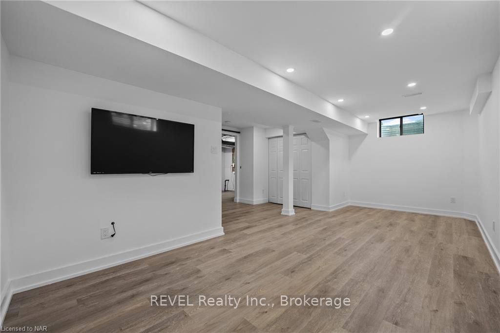 Photo 36 of Unit 1, 77 Avery Crescent, St. Catharines, Oakdale — HOMEH