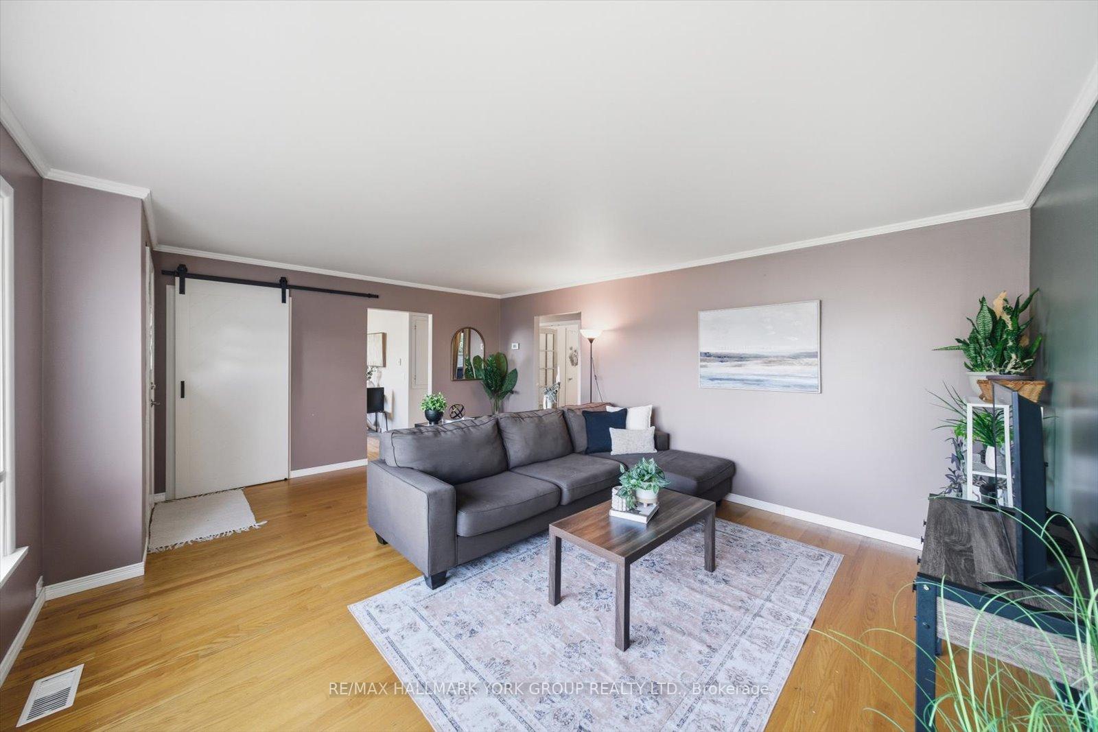Photo 7 of 535 North Street, Brock, Beaverton — HOMEH
