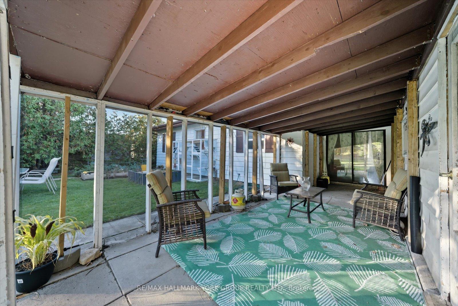 Photo 37 of 535 North Street, Brock, Beaverton — HOMEH