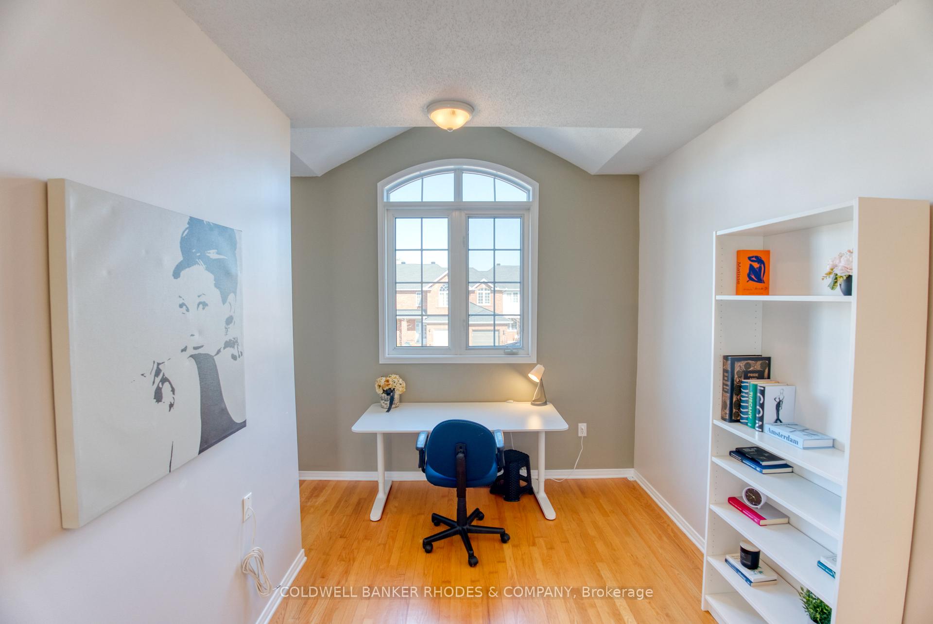 Photo 14 of 139 Scout Street, Ottawa, Central Park — HOMEH