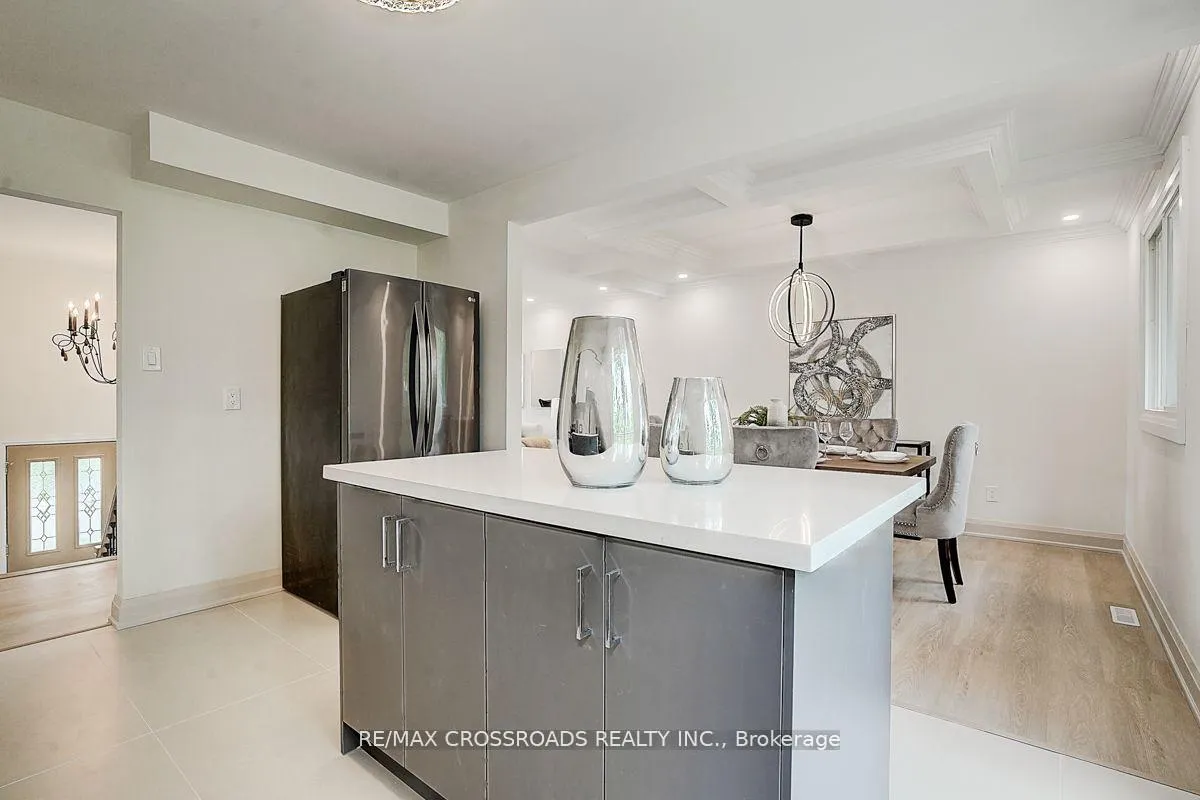 Photo 16 of 160 letitia Street, Barrie, Letitia Heights — HOMEH