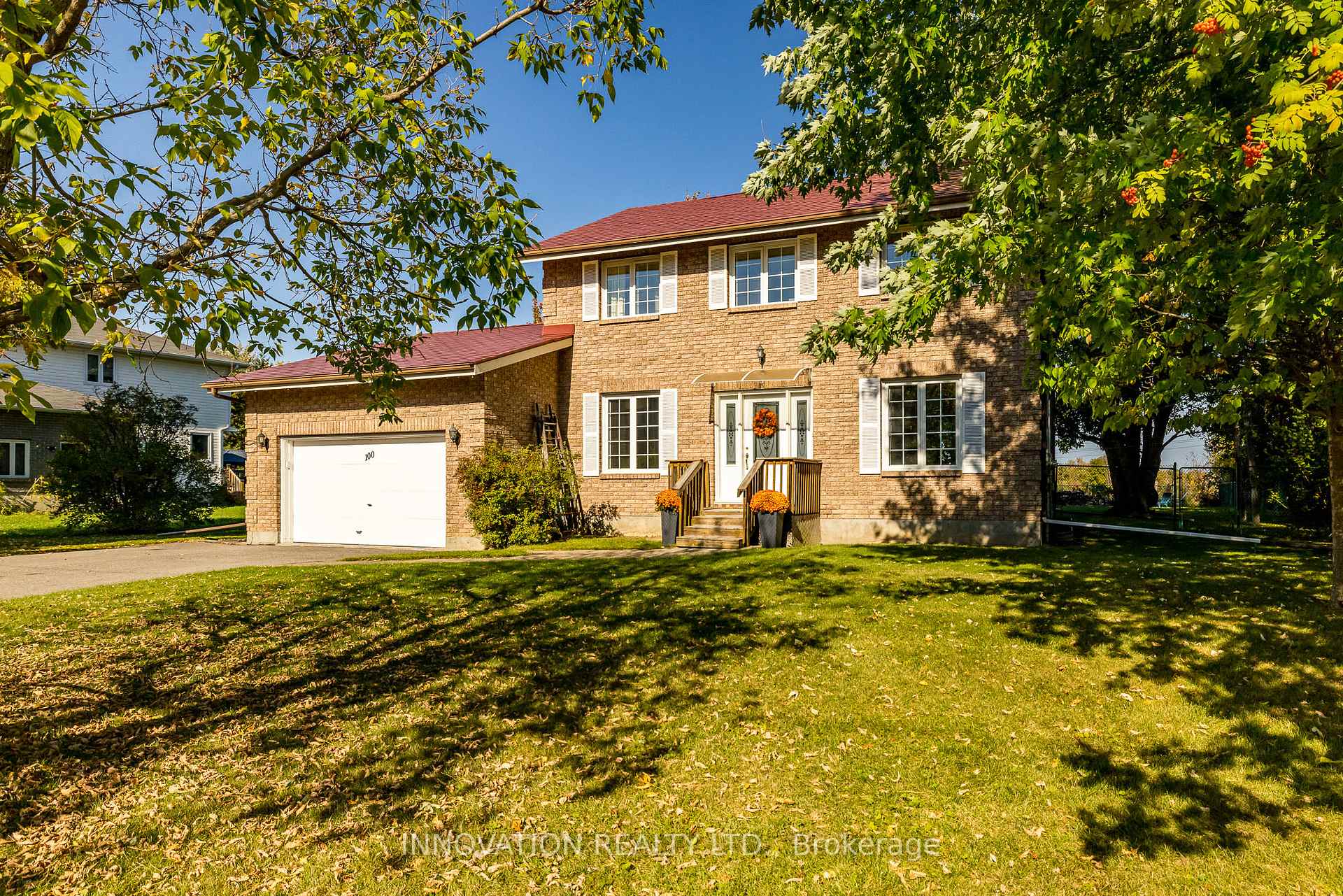 Front of 100 Canyon Drive