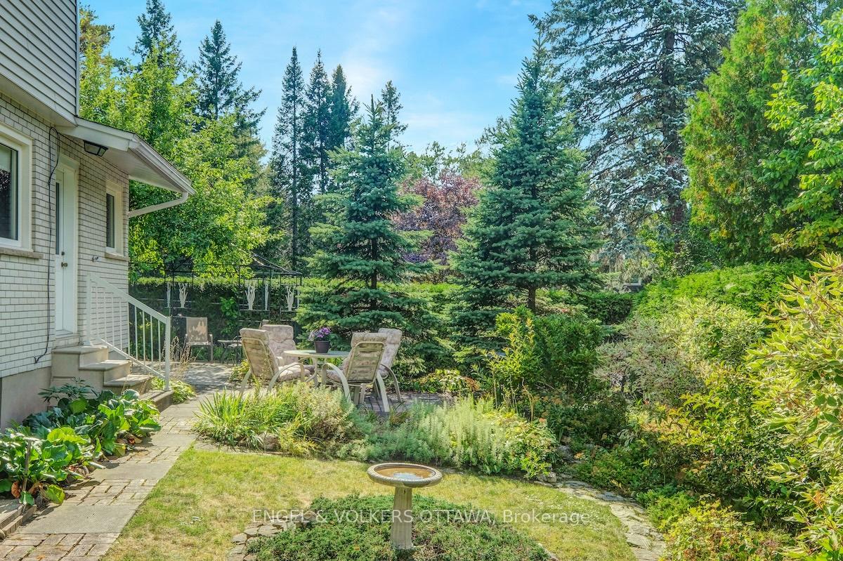 Photo 49 of 29 Qualicum Street, Ottawa, Bruce Farm/Graham Park/Qualicum/Bellands — HOMEH