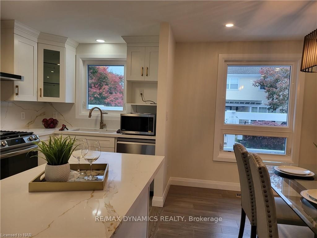 Photo 11 of 1 1/2 Corbett Avenue, St. Catharines, Port Dalhousie — HOMEH