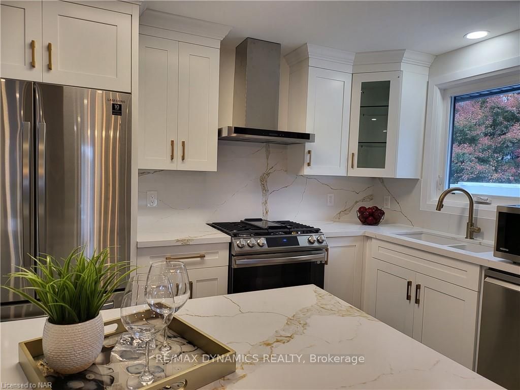 Photo 19 of 1 1/2 Corbett Avenue, St. Catharines, Port Dalhousie — HOMEH